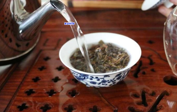 普洱茶用多少度水泡好？