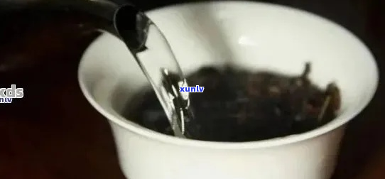 普洱茶冲泡水指南：探索适宜的水以完美冲泡出茶香