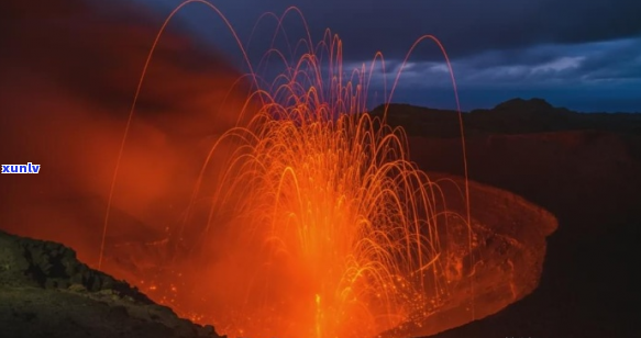 翡翠火山：自然奇观的炽热之旅