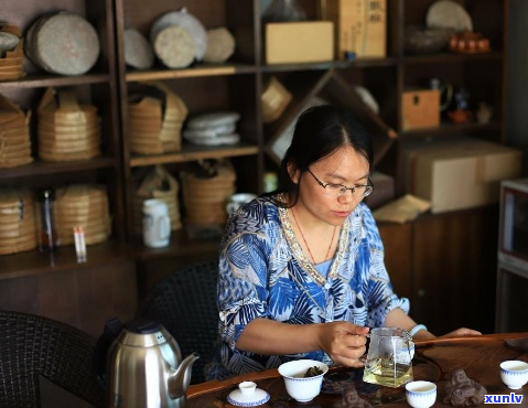 十里亭普洱茶：探索其风味与品质，发现您的茶品新体验