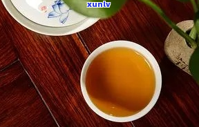 普洱茶樟香由来及历解析，探寻普洱茶樟香之谜