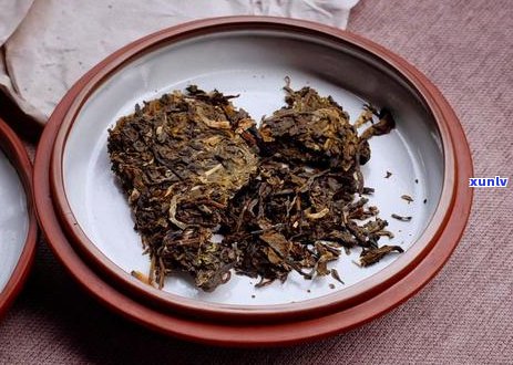 普洱茶的藏奥秘：揭秘干仓与湿仓的区别及其对品质的影响